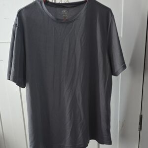 Men's Athletic Performance Gray T-Shirt